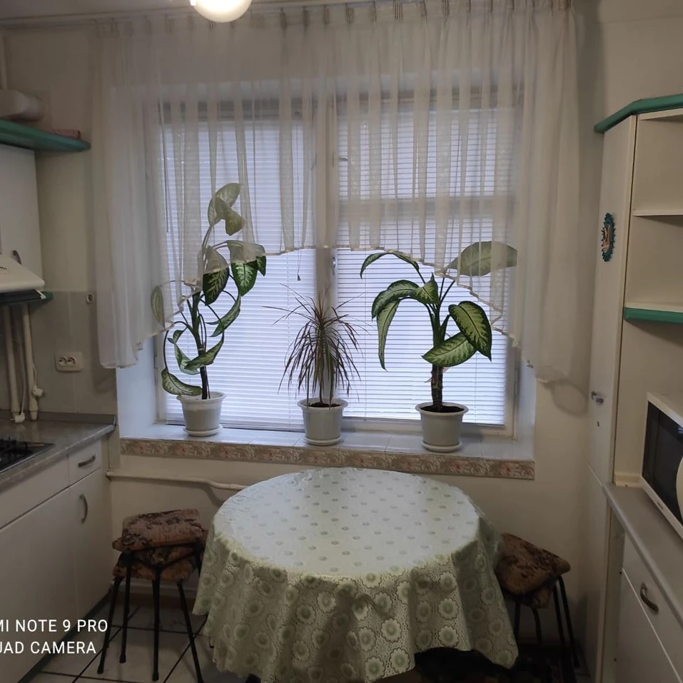 Chișinău, Riscani, Str. Kiev nr.16/2 Chirie apartament cu 3 odai
