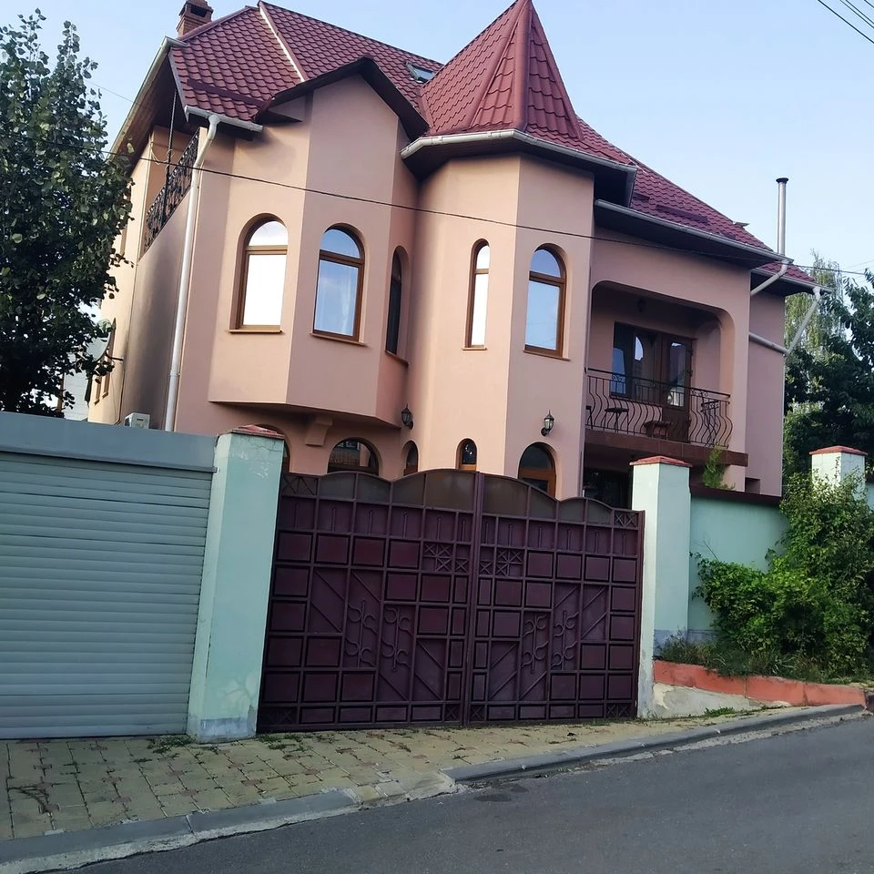 Chișinău, Riscani, Str. Zamolxe nr.2 Casă