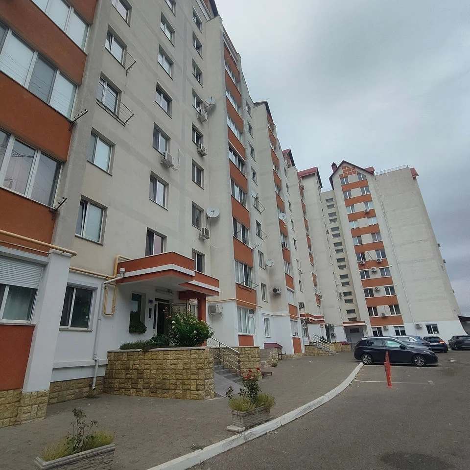 Chișinău, Centru, Str. Ion Inculeț 105/4 Chirie apartament cu 2 odai