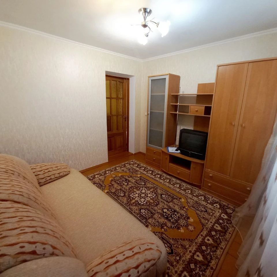 Chișinău, Centru, ул. Лев Толстой nr.5 Chirie apartament cu 3 odai