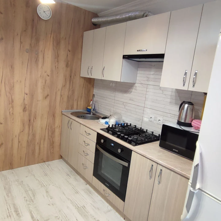 Chișinău, Telecentru, Str. Miorita 1B Chirie apartament cu 2 odai