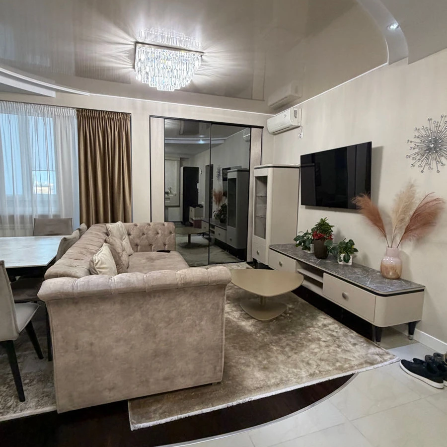 Chișinău, Centru, Str. Lev Tolstoi nr.24/1 Аренда  двухкомнатной  квартиры