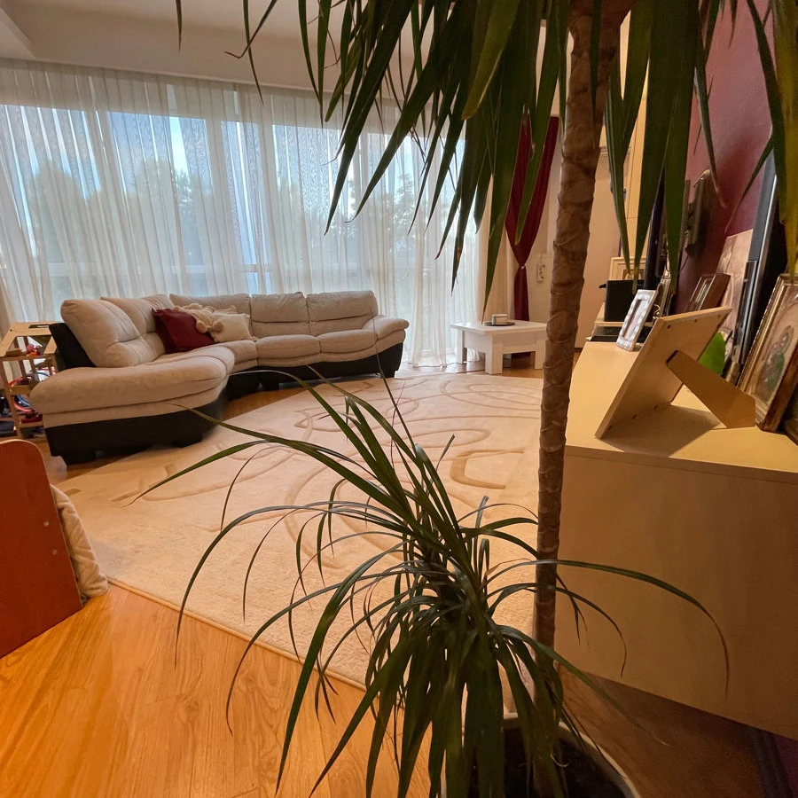 Chișinău, Centru, Str. Anestiade nr.3 Chirie apartament cu 3 odai