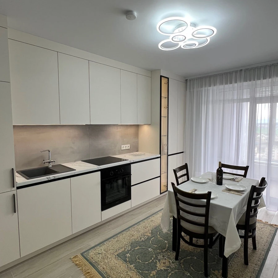 Chișinău, Ciocana, Bd. Mircea cel Bătrân nr.15/A Chirie apartament cu 2 odai