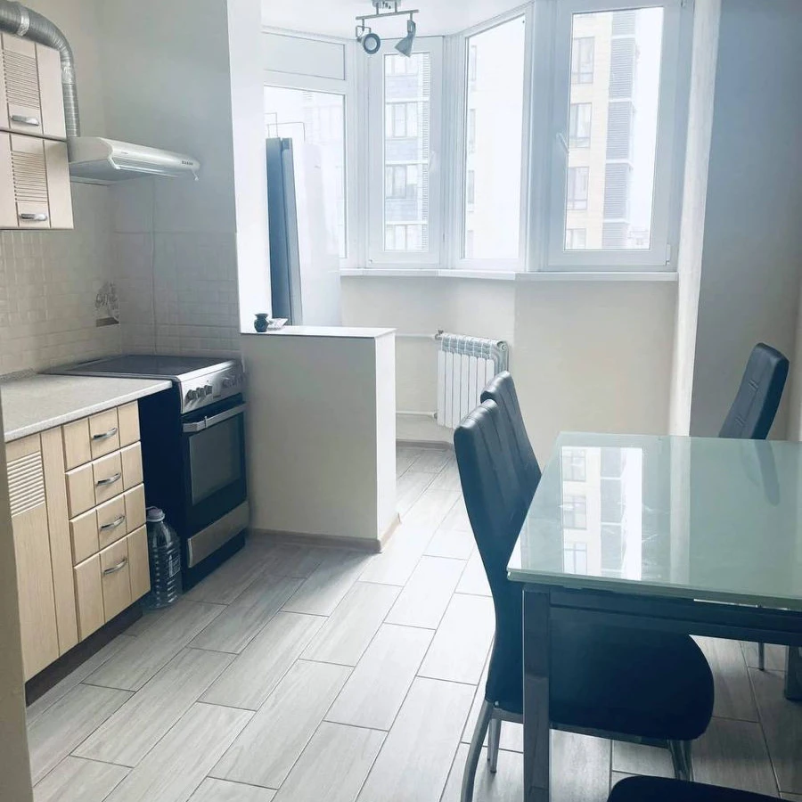 Chișinău, Riscani, Bd. Moscova 11 Chirie apartament cu 2 odai