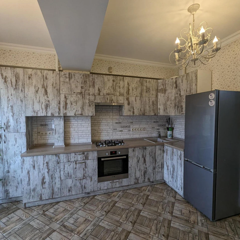 Chișinău, Riscani, Str. Florării 4 Аренда  двухкомнатной  квартиры