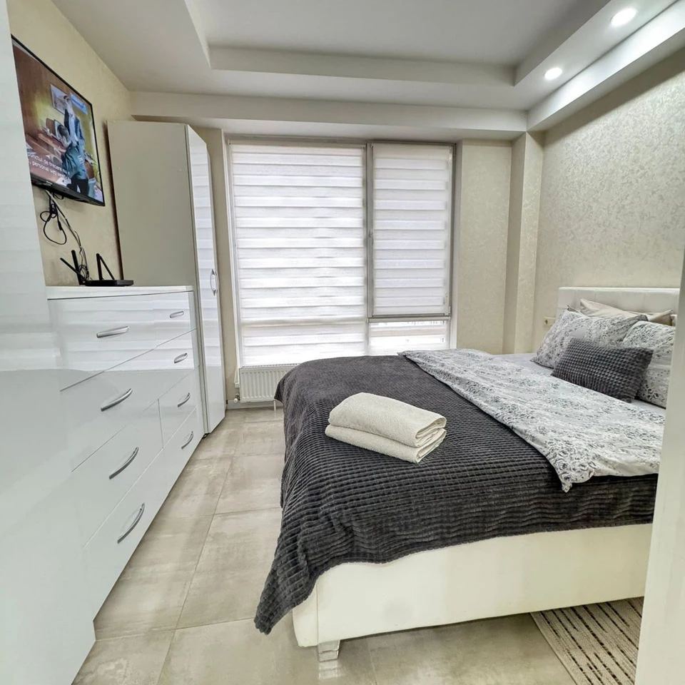 Chișinău, Botanica, Str. Șoimari nr.6 Chirie apartament cu 2 odai