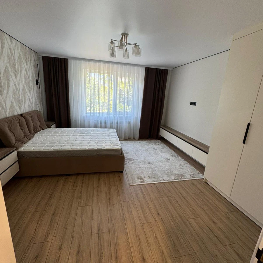 Chișinău, Ciocana, Str. Mihail Sadoveanu nr.28 Chirie apartament cu 3 odai