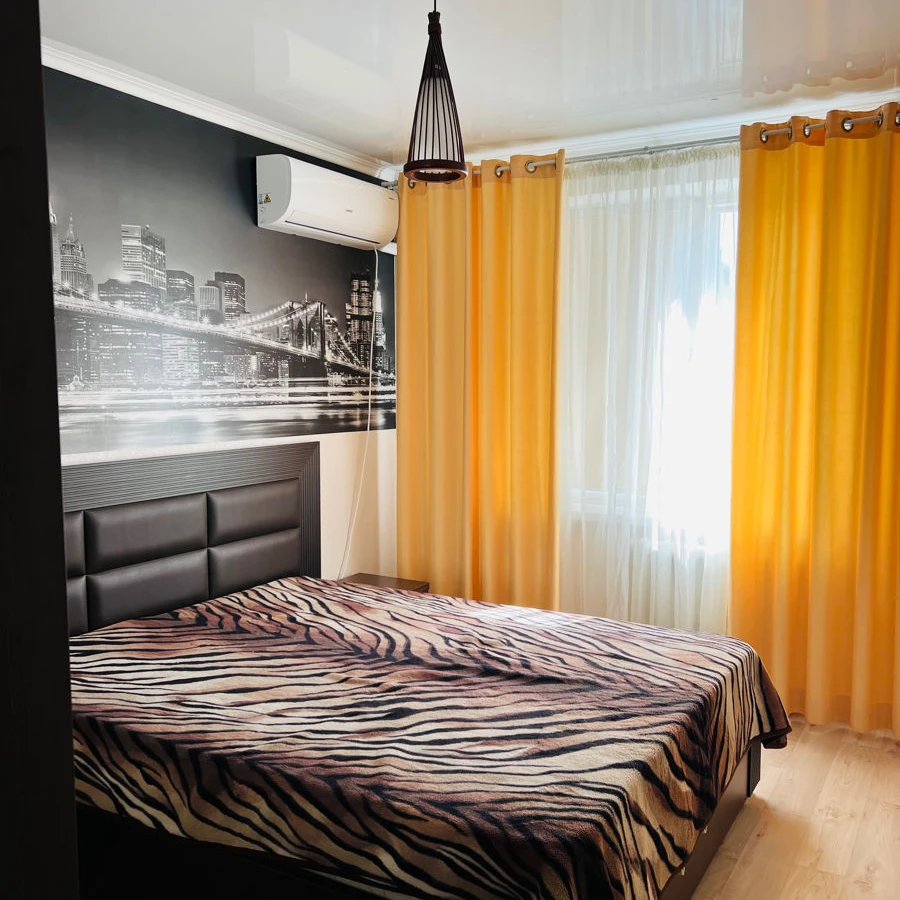 Chișinău, Buiucani, Bd. Alba-Iulia nr.200 Chirie apartament cu 2 odai