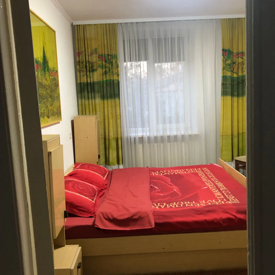 Chișinău, Centru, Str. Alexandru cel Bun 62 Chirie apartament cu 3 odai