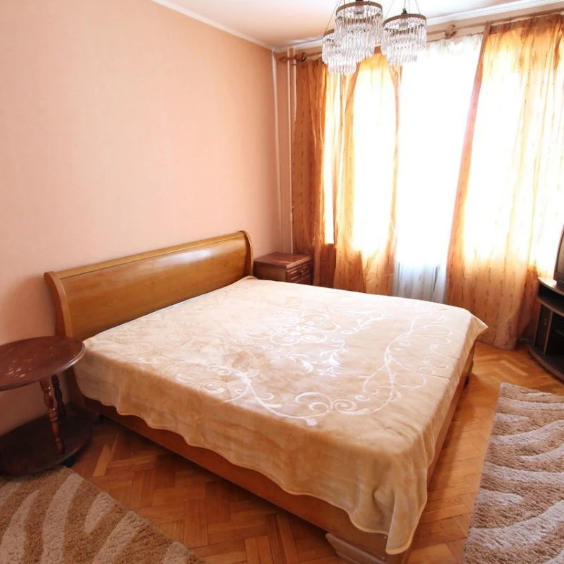 Chișinău, Centru, Str. Nicolae Iorga nr.16 Chirie apartament cu 3 odai
