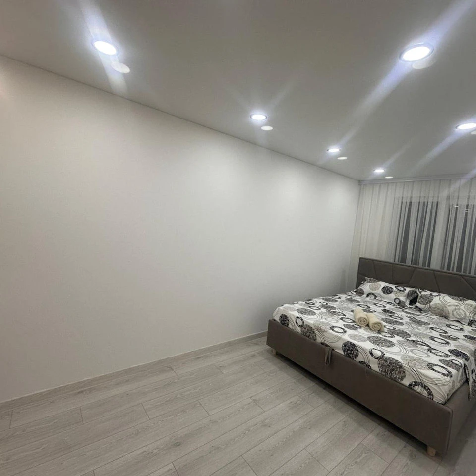 Chișinău, Botanica, Str. Independenței 2 Chirie apartament cu 2 odai