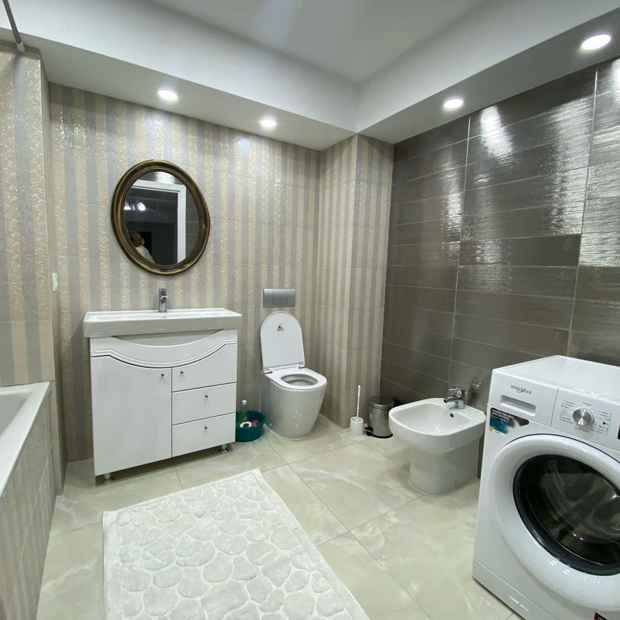 Chișinău, Sculeni, Str. Calea Ieșilor 63/6 Оренда трикімнатної квартири