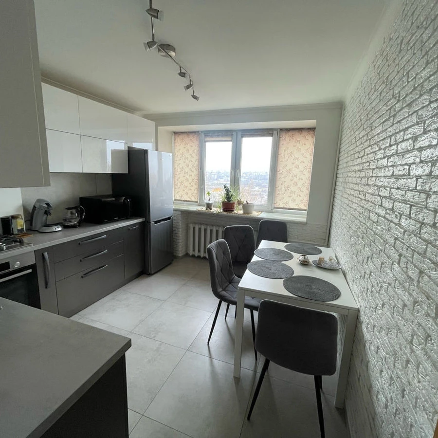 Chișinău, Ciocana, Str. Voluntarilor nr.14/1 Chirie apartament cu 2 odai